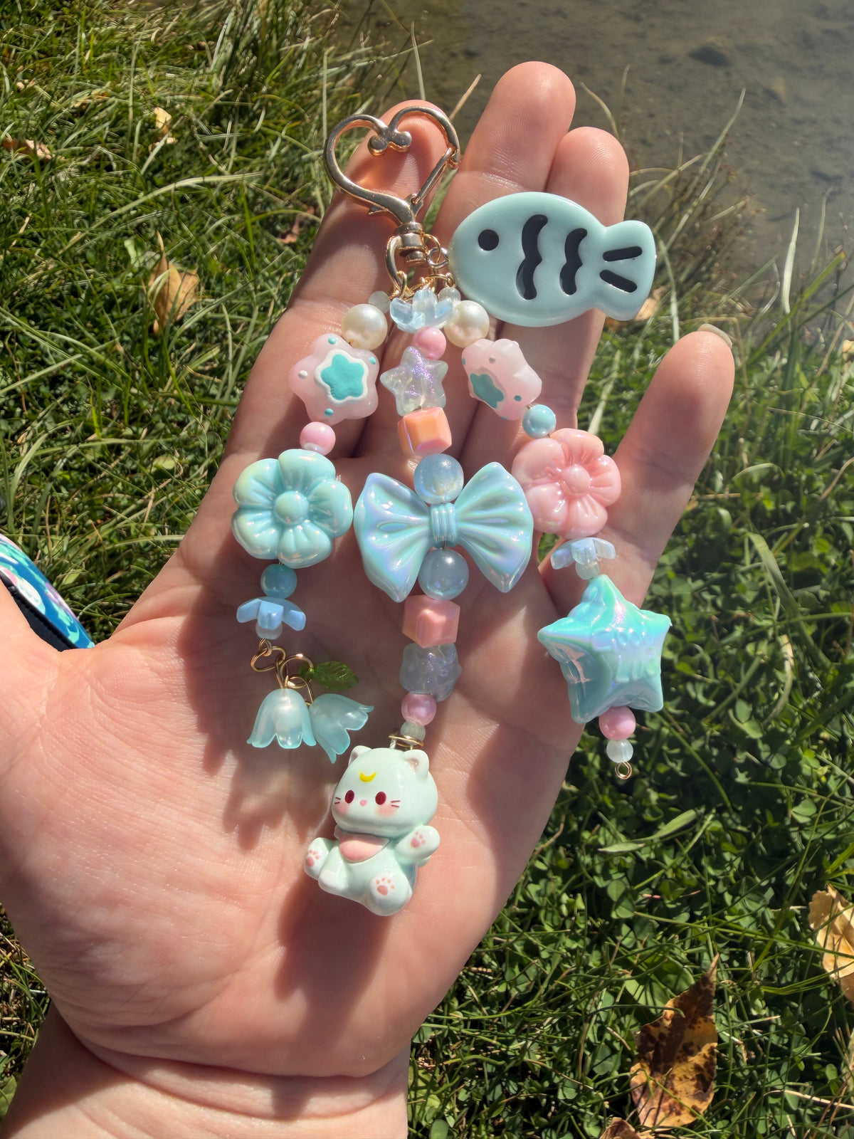 Blue Kitty Cluster Keychain